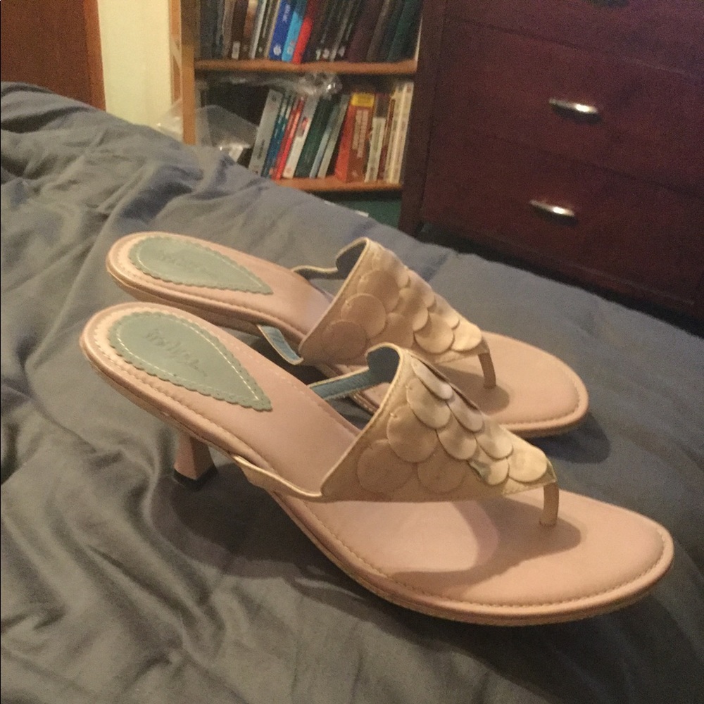 Sandals - Picture 3 of 3